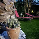Mazet Des Orchidees - 4 Personnes 50 M2 - Jardin, Prive De Paques A Fin Septembre - Independant - Stationnement Prive