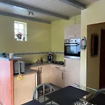 Mazet Des Orchidees - 4 Personnes 50 M2 - Jardin, Prive De Paques A Fin Septembre - Independant - Stationnement Prive Servian