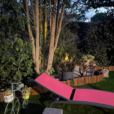 Mazet Des Orchidees - 4 Personnes 50 M2 - Jardin, Prive - Independant - Stationnement Prive *