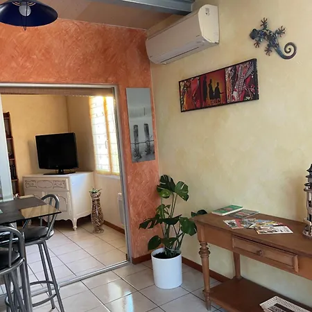 Mazet Des Orchidees - 4 Personnes 50 M2 - Jardin, Prive De Paques A Fin Septembre - Independant - Stationnement Prive Prázdninový dům